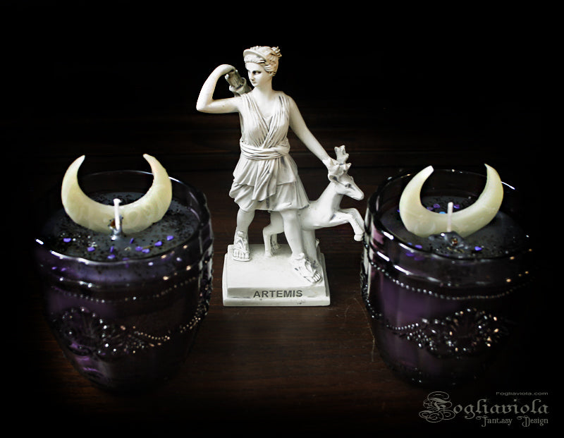 Artemis Rising Moon witch Candle