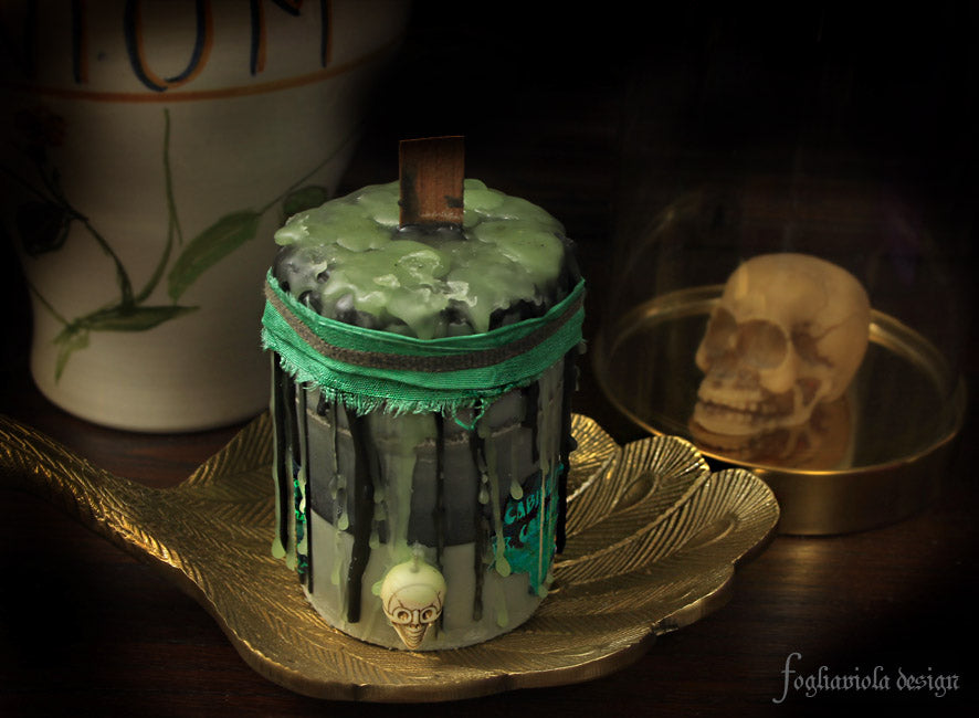 Caligari's Cabinet candle