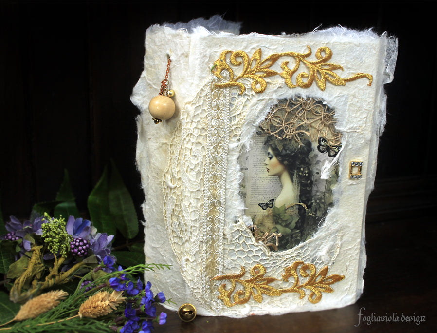 Lady Gratitude Diary