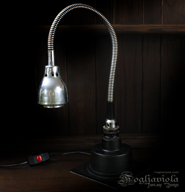 Lampada da Tavolo Industriale