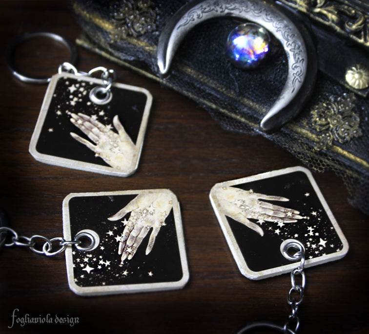 Portachiavi Mano di Strega
