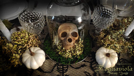 Tavola di Halloween elegante: Lusso & Decadenza