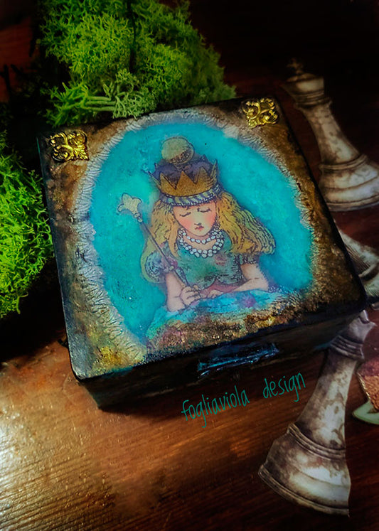 Box Alice delle Meraviglie