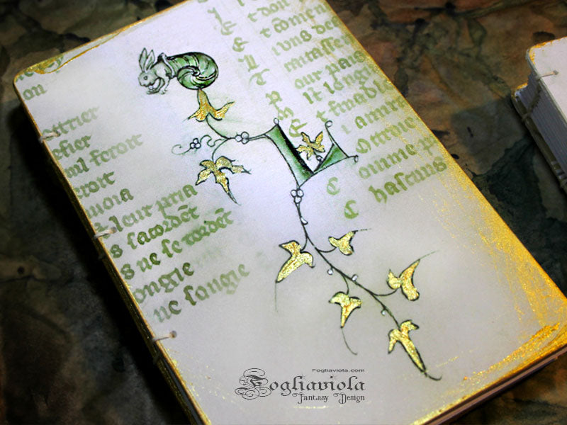 diario fantasy con decorazioni mitologiche Fogliaviola quaderno costellazione medievale