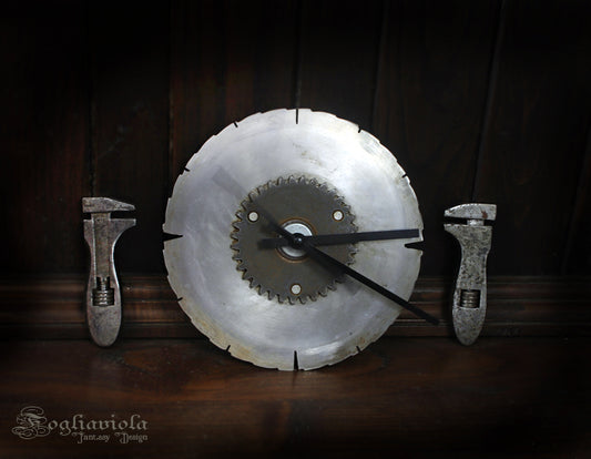 Orologio da Parete Industriale in Acciaio