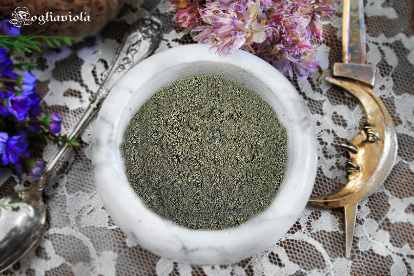 polvere di Lavanda per incensi artigianali e rituali esoterici e pagani. 