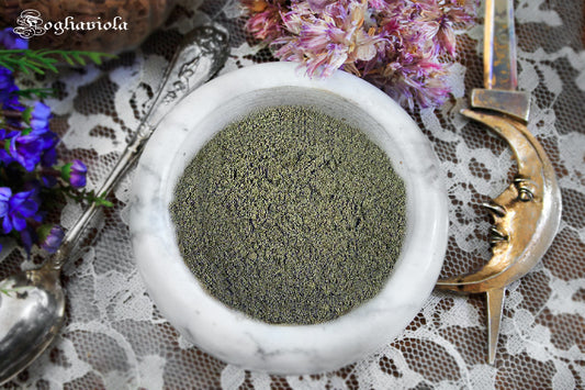 polvere di Lavanda per incensi artigianali e rituali esoterici e pagani. 