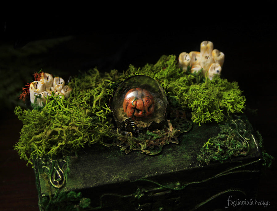 Scatola di Samhain con zucca gotica