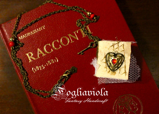 Tiny Book Necklace: Cuore Rosso